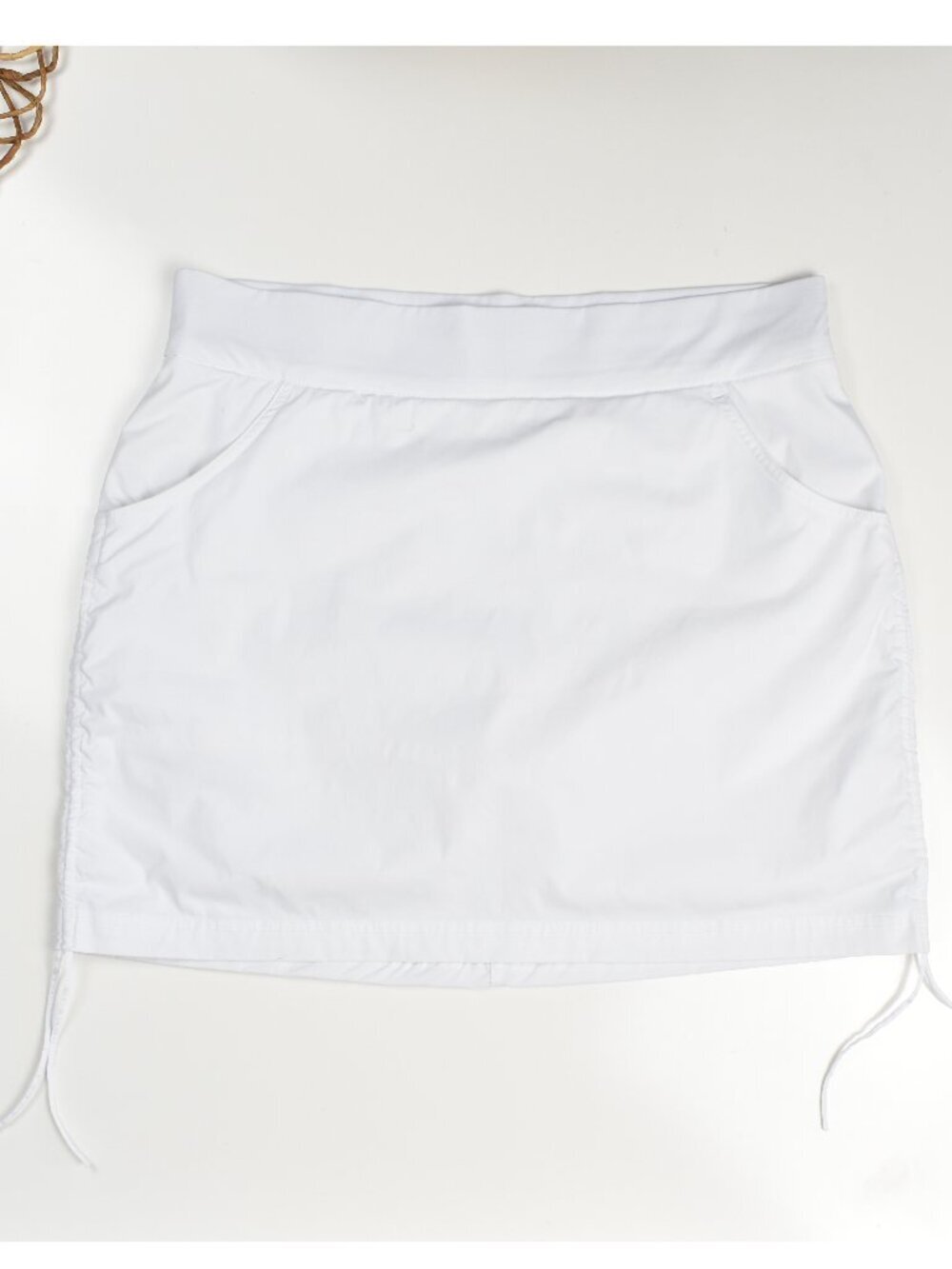 Columbia Women's All Seasons Ruched Skort Skirt White - L - Picture 3 of 7